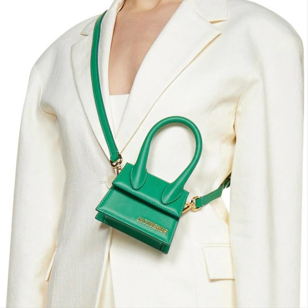 JACQUEMUS Le Chiquito mini top handle bag - Picture 2 of 5